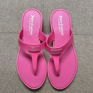 Juicy couture pink sandals